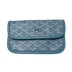 Goyard pouch